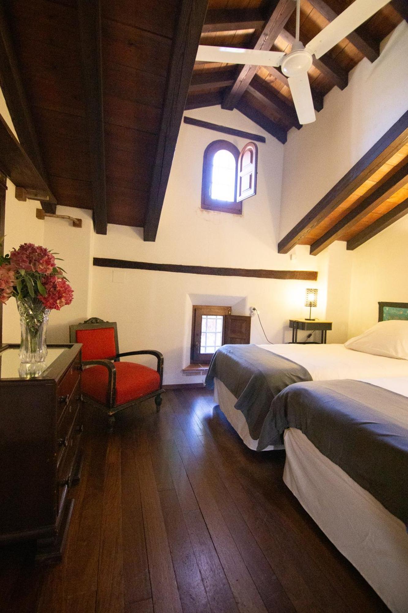 Cortijo Los Arbolitos, Casa Compartida 圭哈尔谢拉 客房 照片